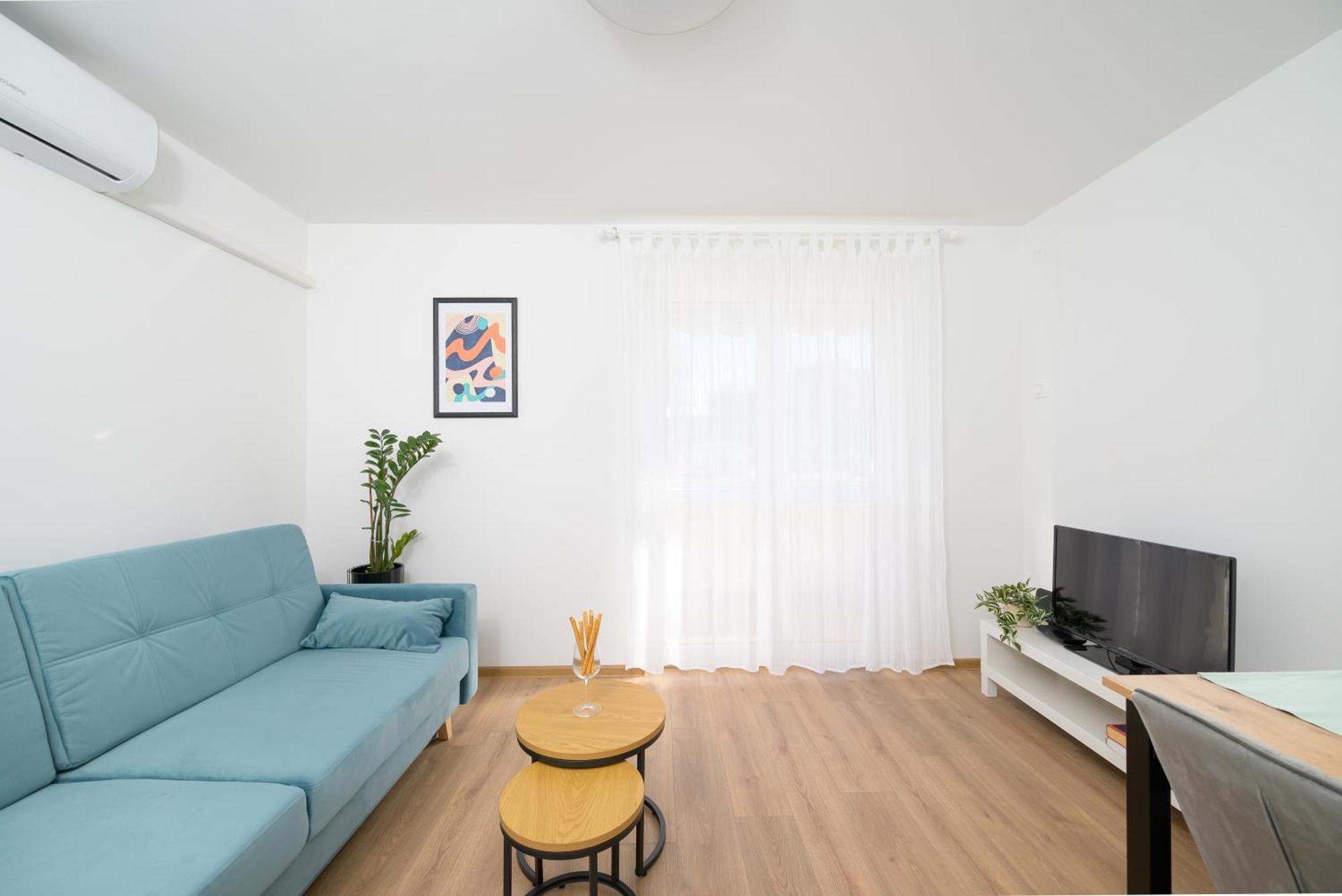 Apartment Pina Пореч Екстер'єр фото