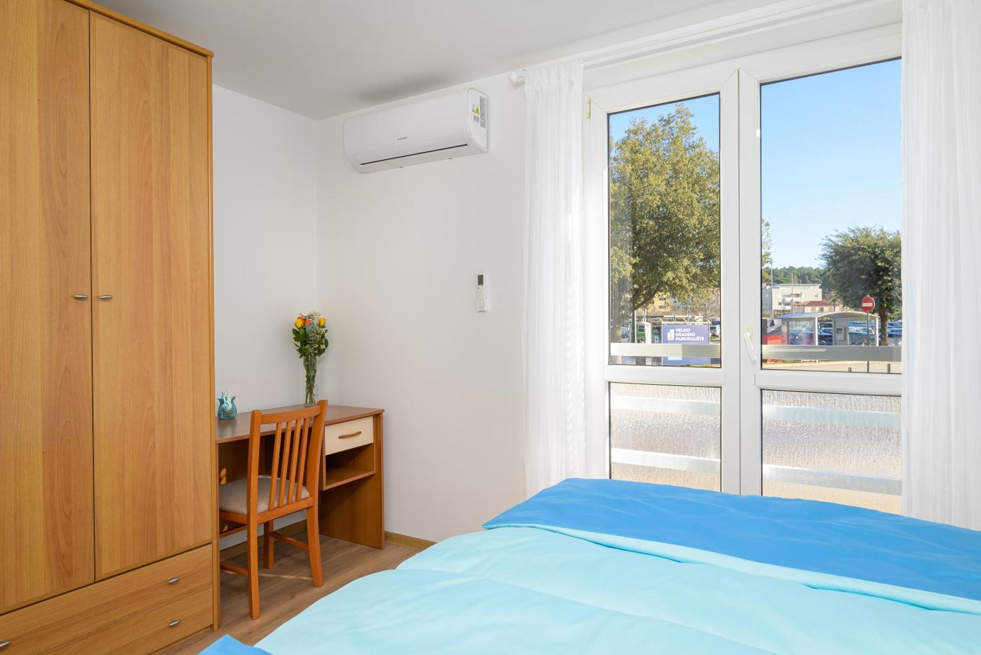 Apartment Pina Пореч Екстер'єр фото